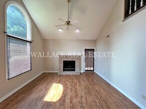 10435 Raven Brook Ln in Knoxville, TN - Building Photo - Building Photo