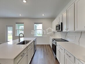 5943 Pinewood Ests Dr in St. Cloud, FL - Building Photo - Building Photo