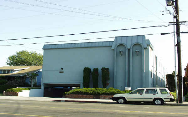 332 W Regent St in Inglewood, CA - Foto de edificio