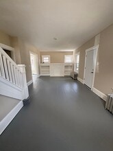 338 Bedford Ave NW in Canton, OH - Building Photo - Building Photo