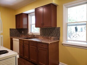 4119 Woodland Ave in Duluth, MN - Building Photo - Building Photo