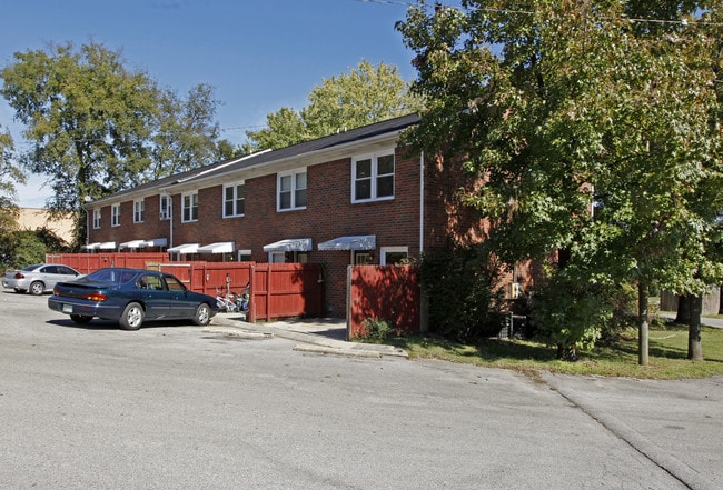 1008 Hickory Hill Ln in Hermitage, TN - Building Photo - Building Photo
