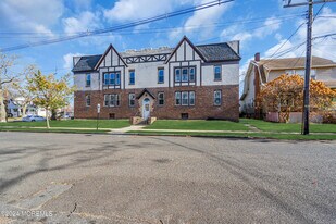 922 4th Ave in Asbury Park, NJ - Building Photo