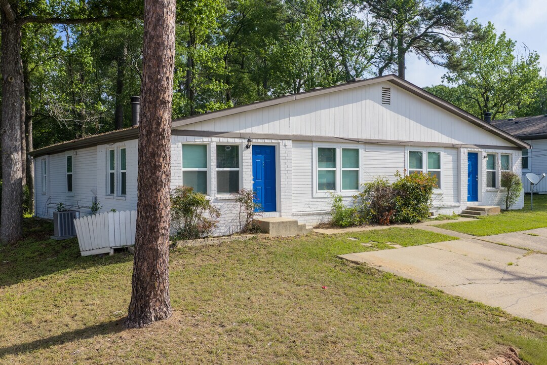 Heritage Pines Apartments in Huntsville, TX - Building Photo