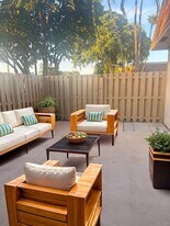 2622 NW 7th Ct in Delray Beach, FL - Building Photo