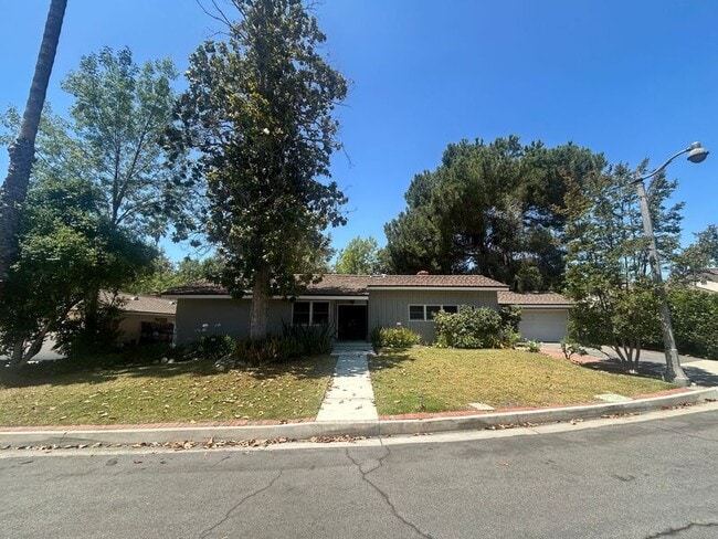 1845 McFarlane St in San Marino, CA - Building Photo - Building Photo