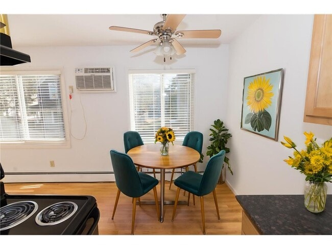 2741 Pillsbury Ave in Minneapolis, MN - Building Photo - Building Photo