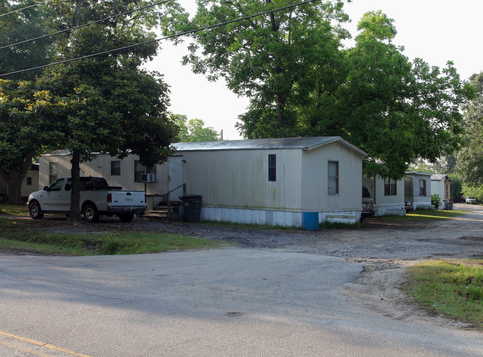 2327 Dunlap St in Charleston, SC - Building Photo