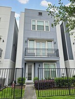 2613 Hutchins St in Houston, TX - Building Photo