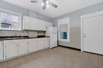 5015 W Montrose Ave in Chicago, IL - Building Photo - Building Photo