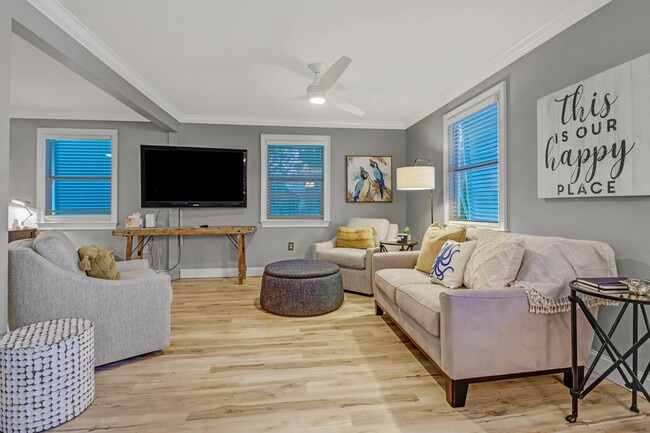 1081 Hollygate Ln, Unit SI ID1502606P in Naples, FL - Foto de edificio - Building Photo