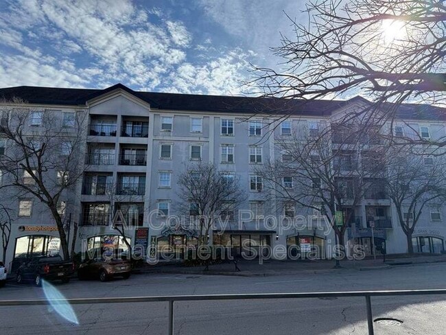 property at 2002 Greene St