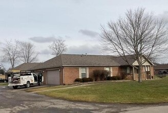 3435 Babbs Rd in Nashport, OH - Building Photo - Building Photo