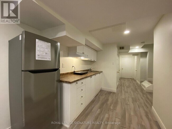 3086 Lavenham Pl in Mississauga, ON - Building Photo - Building Photo