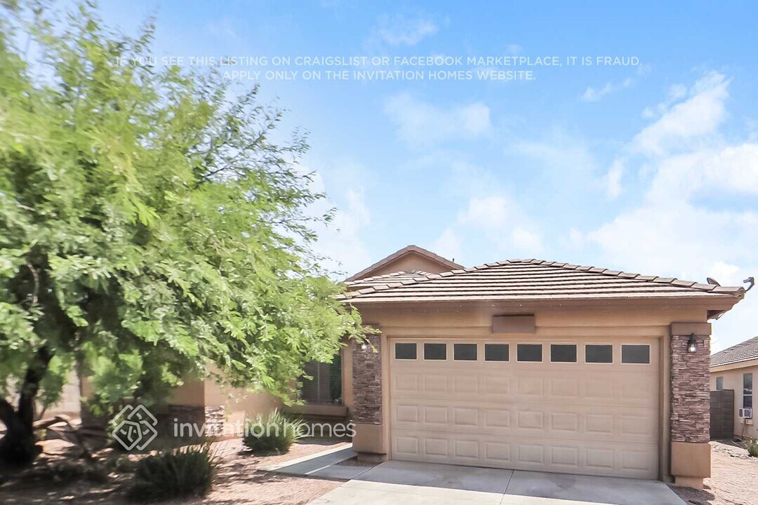 2201 S 112th Ave in Avondale, AZ - Building Photo