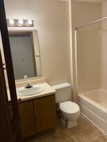 1703 University Dr SE in St. Cloud, MN - Building Photo