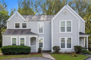 747 Lake Terrace Dr in Nashville, TN - Building Photo
