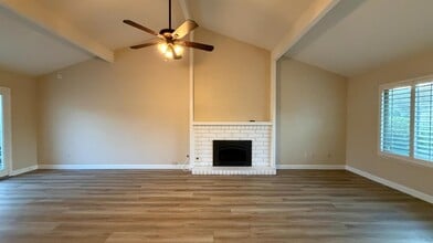 1780 W Santa Ana Ave in Fresno, CA - Building Photo - Building Photo