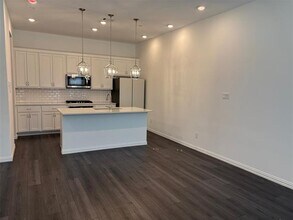 2241 Adena Spgs Dr in Allen, TX - Building Photo - Building Photo