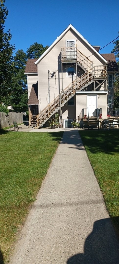 2114 Enoch Ave in Zion, IL - Building Photo - Building Photo