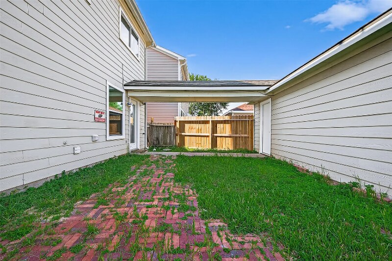 20819 Patriot Park Ln in Katy, TX - Building Photo