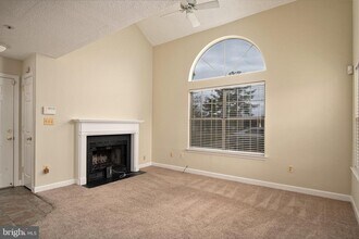 14005 Vista Dr in Laurel, MD - Building Photo - Building Photo