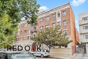 716 S Berendo St in Los Angeles, CA - Building Photo