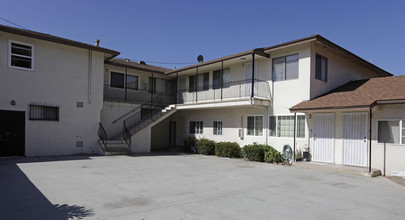 Fay Lane Apartments in Anaheim, CA - Building Photo - Building Photo