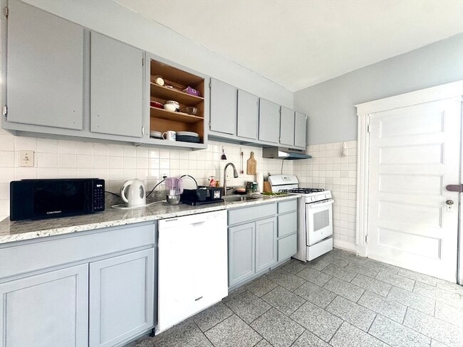 property at 260 Aspinwall Ave