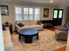 6511 Cape Ct in Falls Church, VA - Building Photo - Building Photo