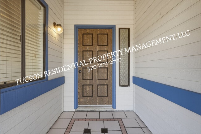 2531 W Glenbrook Way in Tucson, AZ - Building Photo - Building Photo