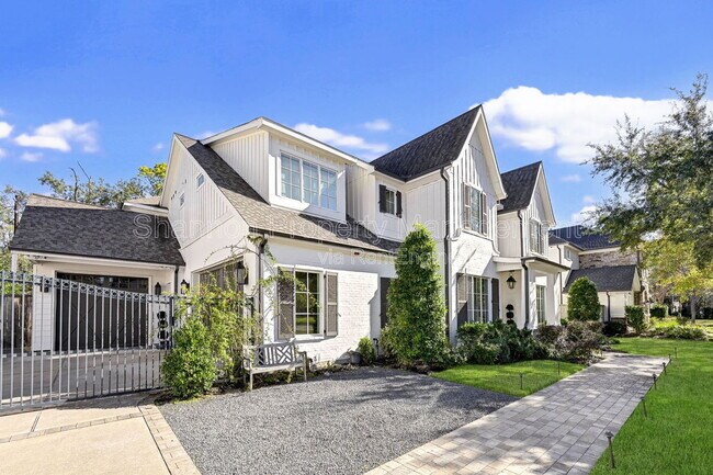 718 Magdalene Dr in Houston, TX - Building Photo - Building Photo