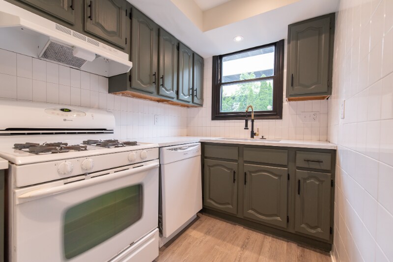 32 Cargill St in Providence, RI - Building Photo