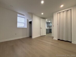 1 Kittredge St in Norwalk, CT - Building Photo - Building Photo