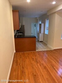 122 N Collington Ave - 12