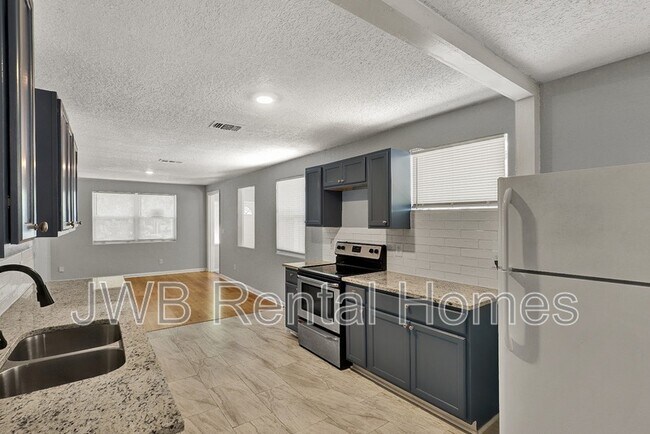 3819 Penton St in Jacksonville, FL - Building Photo - Building Photo