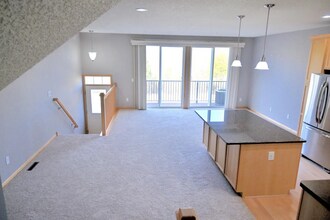 4725 Victor Path in Hugo, MN - Building Photo - Building Photo