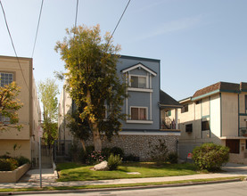 11264 Morrison St in North Hollywood, CA - Foto de edificio - Building Photo