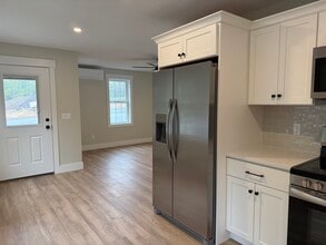 480 Wareham St in Middleboro, MA - Building Photo - Building Photo