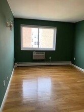 287 Harvard St, Unit 72 in Cambridge, MA - Building Photo - Building Photo