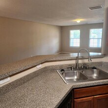 3543 Parc Cir SW in Atlanta, GA - Foto de edificio - Building Photo