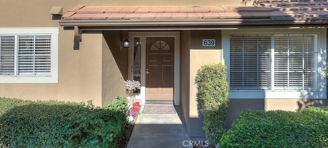 639 S Dewberry Ln in Anaheim, CA - Building Photo - Building Photo