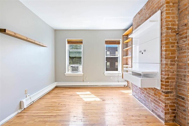 property at 719 Adams St