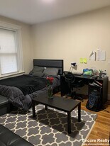 55 Park Dr, Unit 16 in Boston, MA - Building Photo