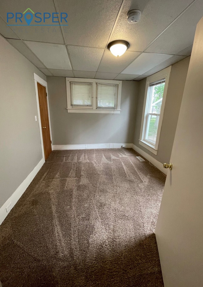 716 Niagara St in Eau Claire, WI - Building Photo - Building Photo