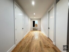 JACKSON AVENUE in Bronx, NY - Building Photo