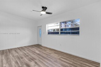 26620 SW 136th Ave in Naranja, FL - Building Photo - Building Photo