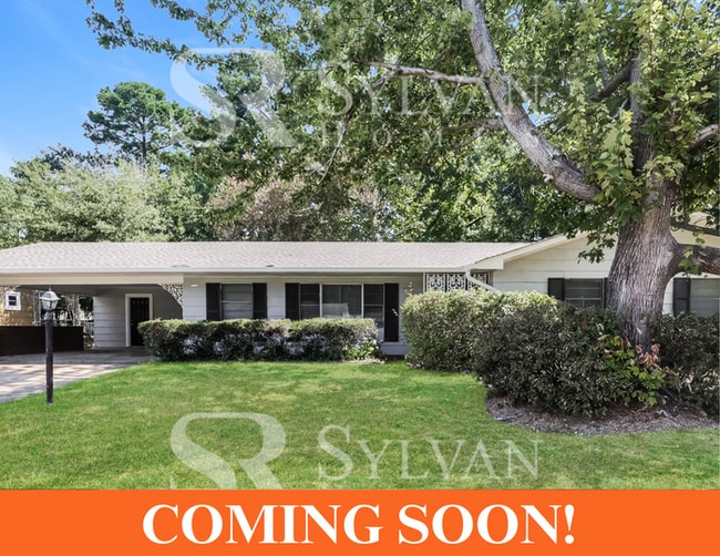 property at 1252 Plantation Blvd