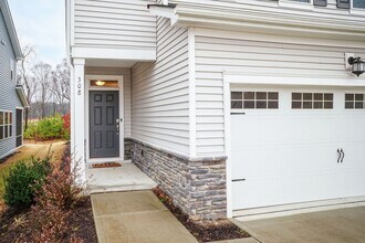 308 Garden Vine Trl in Raleigh, NC - Building Photo - Building Photo