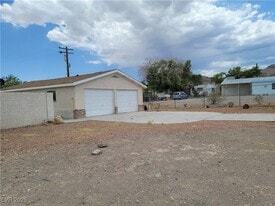 664 Sky Rd in Indian Springs, NV - Building Photo